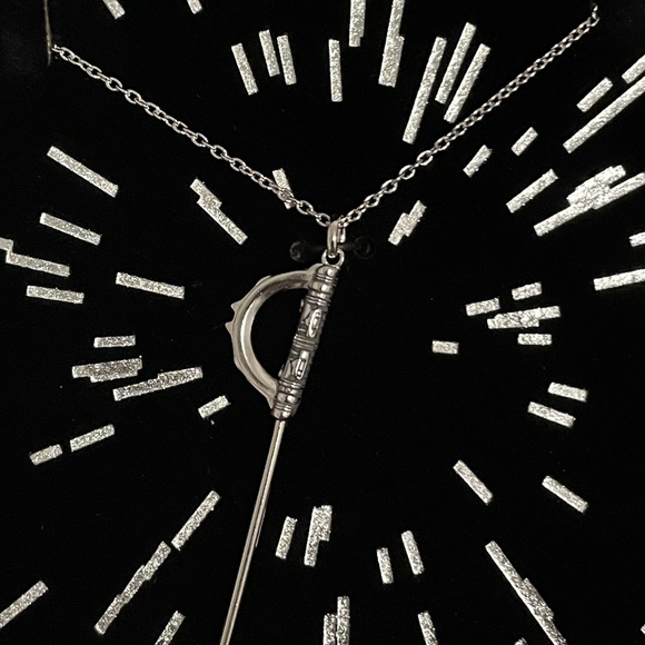 Inquisitor Lightsaber Necklace by Star Wars x RockLove NIB - Picture 2 of 3